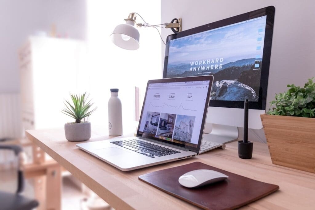 Photo remote work