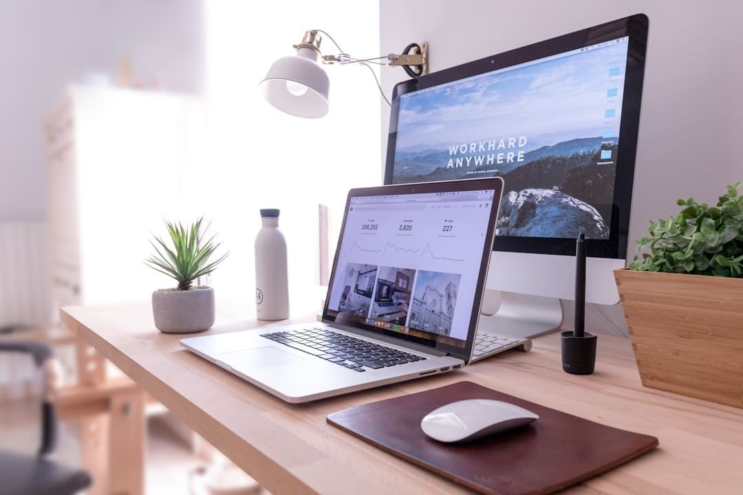 Photo remote work