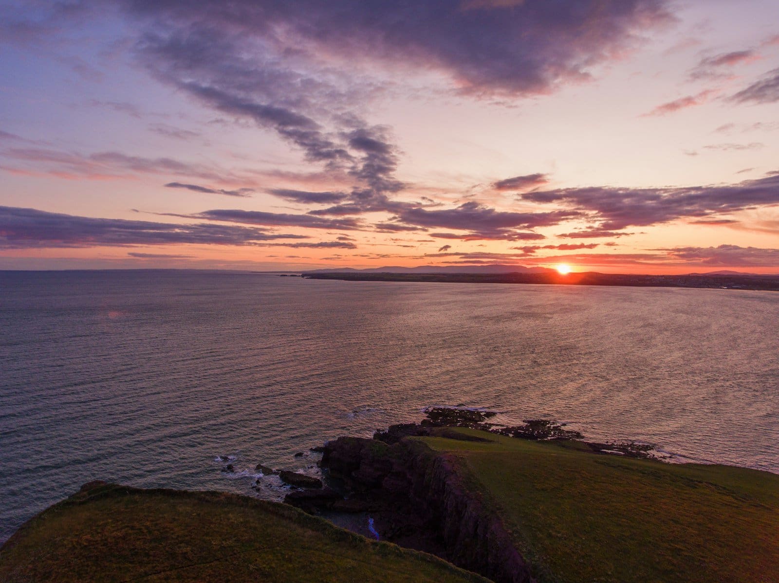 Strandhill - Strandhill: Surfing, Seaweed Baths and Sunsets