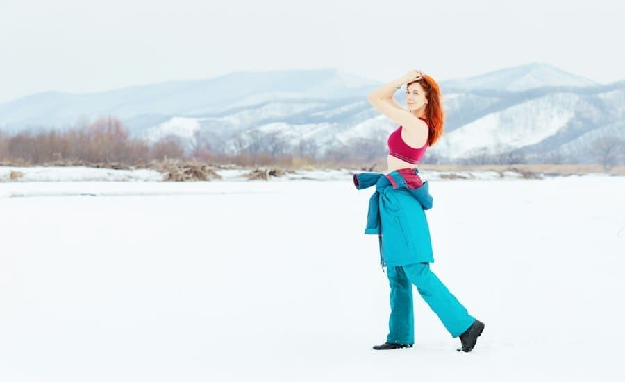 Photo winter wellness light movement routine