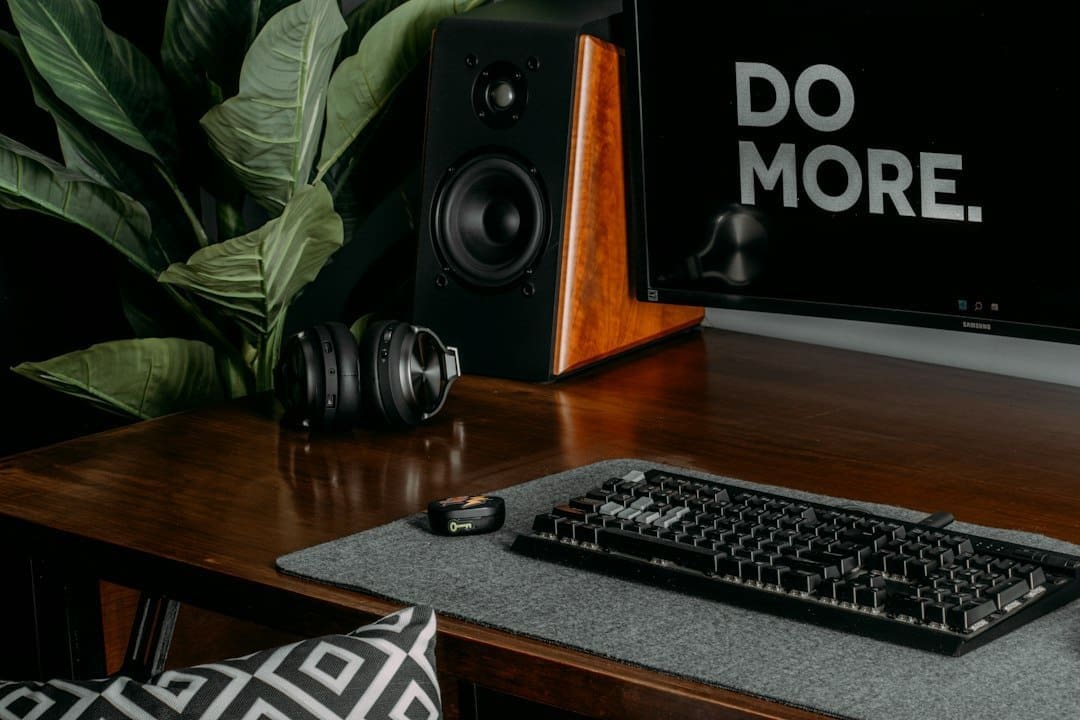 Photo remote work motivation tips